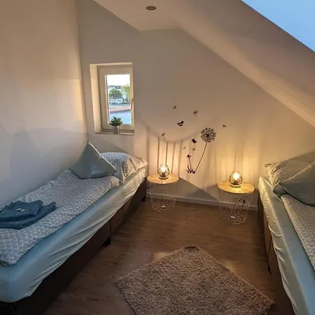 Helle Mit Zwei Schlafzimmern *