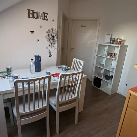 Apartamento Helle Mit Zwei Schlafzimmern