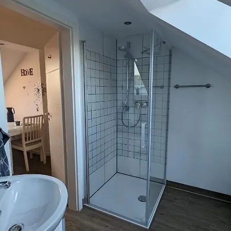 Helle Mit Zwei Schlafzimmern Apartamento Eching (Landshut)