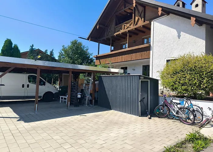 Appartement Helle Mit Zwei Schlafzimmern *